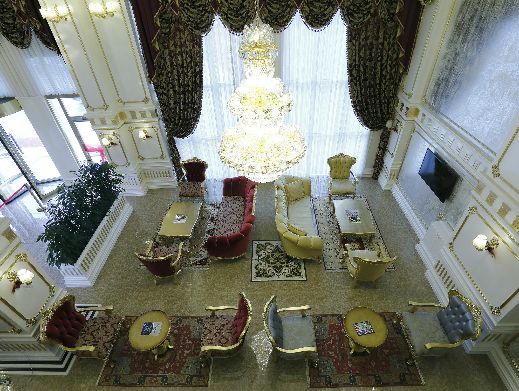 World Point Hotel 4*